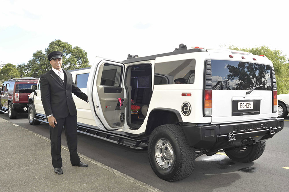 18 Seater Hummer Limousine